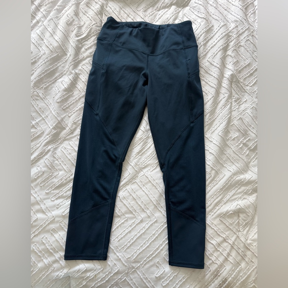 Athleta Women’s Dark Blue Leggings